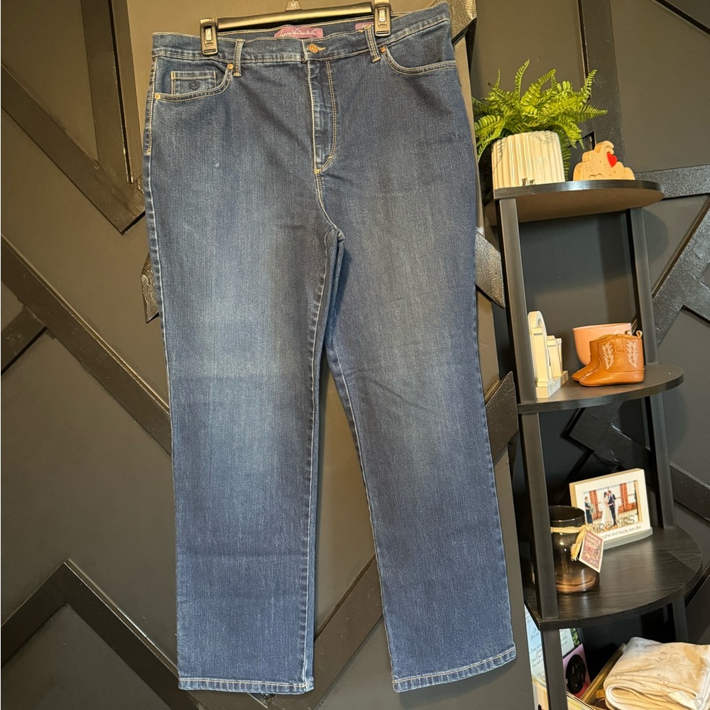 Gloria Vanderbilt Amanda Blue Straight Leg Jeans Size 16W